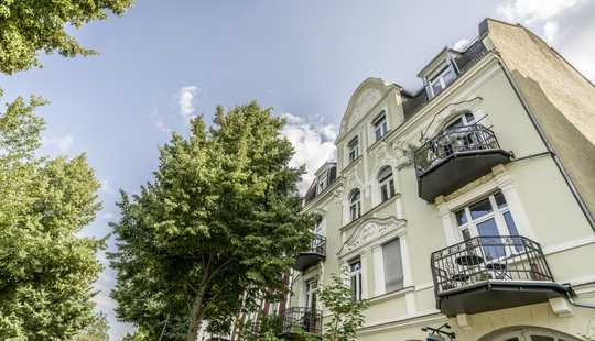 Bild von NEU *Paul & Partner* SEHR GEPFLEGTES WOHN- & GESCHÄFTSHAUS IN WIESBADEN!