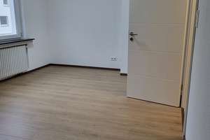 Stilvolle 1‑Zimmerwohnung, frisch renoviert, inkl. Möblierung & Lichtkonzept in Hagen-Hohenlimburg – Oststraße 16, 58119 Hohenlimburg (Ortsteil), Hagen – Vorschaubild 6