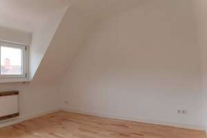 Modernisierte 3-Zimmer-Wohnung in Karlsruhe – Oberkirchfeldstraße 30, 76135 Beiertheim-Bulach, Karlsruhe – Vorschaubild 15