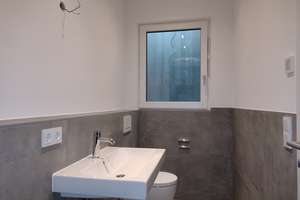 Stilvolle 3-Zimmer-EG-Wohnung mit gehobener Innenausstattung mit Terrasse und EBK – Däumlingstraße 4, 81739 Waldperlach, München – Vorschaubild 13