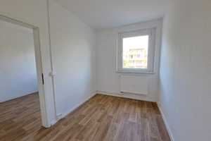 Aufgepasst 4-Raum Wohnung - Kreative Mieter gesucht! Renovierungsgutschein geschenkt! – Lunochodstr. 63, 39118 Magdeburg – Vorschaubild 7