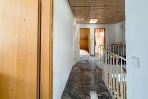 Modernisiertes Mehrfamilienhaus mit PV-Anlage &amp; Garten in Aidlingen – Die vollständige Adresse der Immobilie erhältst du vom Anbieter., 71134 Aidlingen – Vorschaubild 8