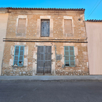 Haus mit Charakter in Sant Llorenç – Großes Umbaupotenzial