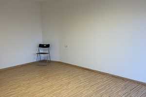 Stilvolle 1-Raum-Wohnung mit Balkon und EBK in Würzburg – Moskauer Ring 18, 97084 Würzburg – Vorschaubild 8
