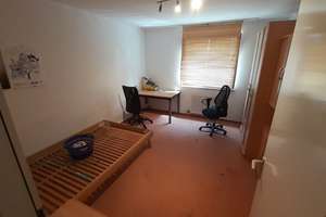 WG Zimmer in 82qm Wohnung. 2er WG