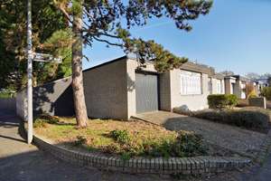 Einfamilienhaus in Düsseldorf-Benrath/Urdenbach mit Garage und 5 Zimmern – Julius-Buths-Weg 2, 40593 Urdenbach, Düsseldorf – Vorschaubild 2