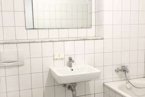 schöne 2-Zimmer-Wohnung mit Balkon und neuer Einbauküche – Mirastr. 1A, 12529 Schönefeld – Vorschaubild 4