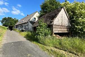 freistehendes z.T. renovierungsbedürftiges Fachwerkhaus in Lemgo – Lippe (Kreis) – Vorschaubild 1