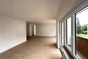 Mehrfamilienhaus mit fünf Wohneinheiten und Eigennutzungsoption in Regensburg-Oberisling – Die vollständige Adresse der Immobilie erhältst du vom Anbieter., 93053 Oberisling-Graß, Regensburg – Vorschaubild 9
