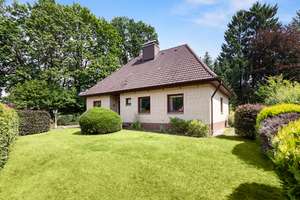 Gepflegter Bungalow mit Garten, Kamin und Ausbaupotenzial in ruhiger und zentraler Lage von Rahlsted – Die vollständige Adresse der Immobilie erhältst du vom Anbieter., 22143 Rahlstedt, Hamburg – Vorschaubild 20