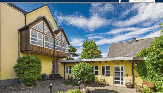 Bild von Familienidylle mit Weitblick – Großzügiges Wohlfühl-Domizil mit vielseitigen Nutzungsmöglichkeiten