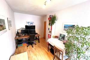Schöne u. helle Altbauwohnung 4 - Zi. mit hohen Decken und Blick über Ulm. 2x Homeoffice möglich. – Pionierstraße 20, 89073 Oststadt, Ulm – Vorschaubild 6