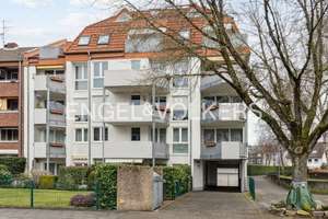 Attraktive 2,5-Zimmer-Wohnung mit separatem Arbeitszimmer, Aufzug & Stellplatz