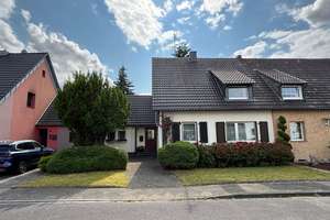 Charmantes Einfamilienhaus mit großem Garten in ruhiger Lage in Düsseldorf-Eller – Die vollständige Adresse der Immobilie erhältst du vom Anbieter., 40229 Eller, Düsseldorf – Vorschaubild 3