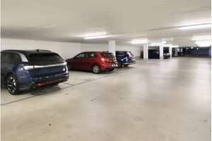 HOCHWERTIGE EINBAUKÜCHE, PARKETTBODEN & FUSSBODENHEIZUNG  - 2 BALKONE - AUFZUG & TG-STELLPLATZ – Ruschestr. 6 mm, 10367 Lichtenberg (Ortsteil), Berlin – Vorschaubild 20