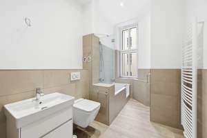 Elegante Altbauresidenz mit zwei Balkonen und hochwertigem Wohnambiente in der City-West – 10711 Halensee, Berlin – Vorschaubild 8