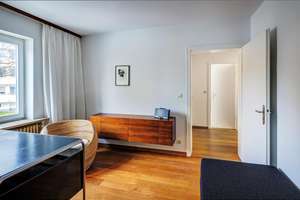 Möbliert: Individuelle, hochwertige 4-Zimmer Wohnung  – 81375 Neuhadern, München – Vorschaubild 6