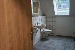 Stilvoll modernisiert: 3-Zimmer-Wohnung  – Obendeich 2, 25348 Engelbrechtsche Wildnis – Vorschaubild 2