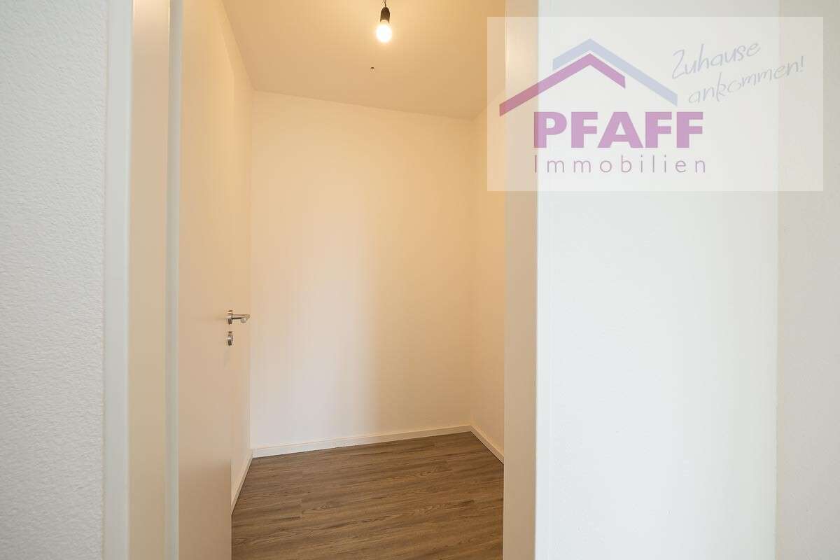 Immobilie in Gailingen am Hochrhein - Zuhause ankommen in Gailingen! Geteiltes Zweifamilienhaus mit schönem Garten + vielen Möglichkeiten - Bild 25