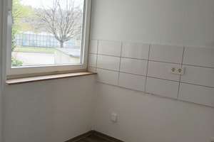 Modernisierte 3-Zimmer-Erdgeschosswohnung mit Balkon! – Württemberger Allee 17, 33689 Sennestadt, Bielefeld – Vorschaubild 4