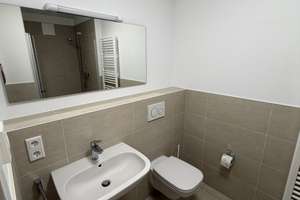 Helles 1-Zimmer-Apartment mit Balkon | Rummelsburg | 949 € warm – all-inclusive – Hauptstraße 81, 10317 Rummelsburg, Berlin – Vorschaubild 8