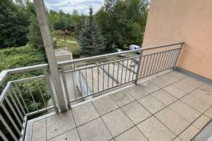 1. OG/ großes Wohnzimmer + Balkon / Stellplatz mögl. ! – Palmstraße 8, 9130 Sonnenberg, Chemnitz – Vorschaubild 2