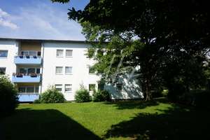 Kurzfristig Einziehen - kleine 4-Zimmer-Wohnung in Amberg !! – Gustav-Adolf-Straße 12, 92224 Kernstadt, Amberg – Vorschaubild 3