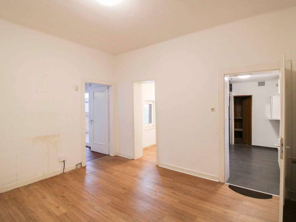 Durchgangszimmer EG