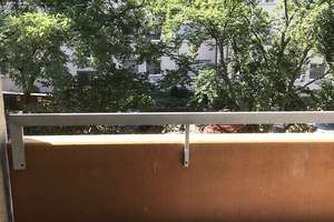 Neu renovierte 2-Zi.-Wohnung mit Balkon sucht nette Mieter – 90443 Steinbühl, Nürnberg – Vorschaubild 3