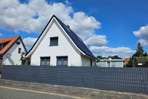 Den Sommer im eigenen Garten mit Pool verbringen?
Anschauen lohnt sich, einziehen und wohlfühlen – Die vollständige Adresse der Immobilie erhältst du vom Anbieter., 28779 Lüssum-Bockhorn, Bremen – Vorschaubild 1