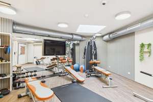 Property thumbnail 11