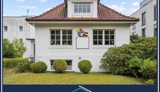 Bild von Wohnen und Arbeiten: Zwei Häuser auf einem Grundstück oder alternativ gute Bebauungsmöglichkeit