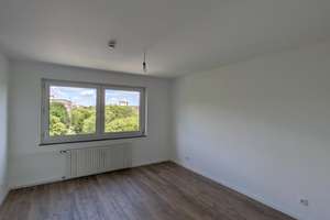 ~ Frisch renoviert mit tollem Balkon ~ – Nietzscheweg 16, 45279 Freisenbruch, Essen – Vorschaubild 5