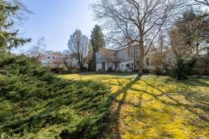 Familientraum in Bestlage Obermenzing: Parkähnliches, weitläufiges Grundstück mit Architekten-Haus. – Die vollständige Adresse der Immobilie erhältst du vom Anbieter., 81247 Obermenzing, München – Vorschaubild 21