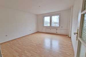 ***Klassische 2-Zi-Eigentumswohnung mit sehr guter Infrastruktur nähe Kurt-Schumacher-Platz*** – Berlin – Vorschaubild 1