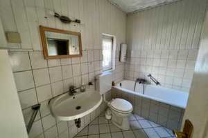 Solides 5-Zimmer-Einfamilienhaus in Steinheim-Bergheim mit separatem 600qm Gartengrundstück  – Höxter (Kreis) – Vorschaubild 14