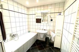 Lichtdurchflutete 3 Zimmer Dachgeschosswohnung, mit 2 Balkonen in ruhiger, grüner Lage von MG Rheydt – Die vollständige Adresse der Immobilie erhältst du vom Anbieter., 41236 Geistenbeck, Mönchengladbach – Vorschaubild 28