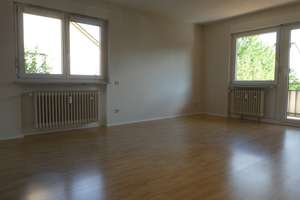 PROVISIONSFREI !
Schöne, gut geschnittene 3- Zimmer-Wohnung in bevorzugter Wohnlage – Württembergstraße 23, 71254 Ditzingen – Vorschaubild 3