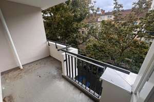 ERSTBEZUG nach SANIERUNG: Eislebener Str:  LUXUS 4-Zi-Whg, 92 m² - 2 Bäder - VHS 4.OG + SÜD-Loggia – Die vollständige Adresse der Immobilie erhältst du vom Anbieter., 10789 Charlottenburg, Berlin – Vorschaubild 2