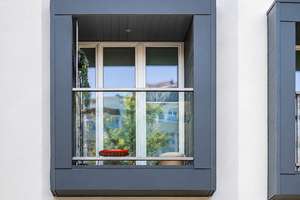 Quartier Nikolsburg: 2-Zimmer-Wohnung mit zwei Balkonen und großzügigem Wohnbereich