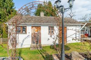 Großzügiges Einfamilienhaus mit weitläufigem Garten, Pool und durchdachter Raumaufteilung – Die vollständige Adresse der Immobilie erhältst du vom Anbieter., 86633 Neuburg an der Donau – Vorschaubild 23