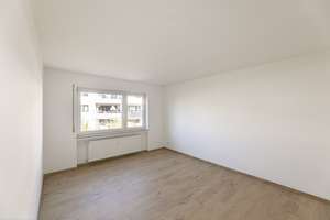 Ihr Rückzugsort mit Sonne & Grün – stilvoll modernisiert – Die vollständige Adresse der Immobilie erhältst du vom Anbieter., 89233 Neu-Ulm – Vorschaubild 11