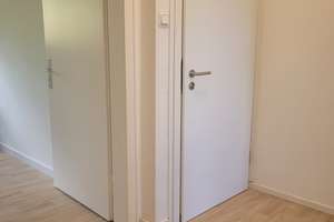 Renovierte Dachgeschosswohnung nähe Rastpfuhl Klinik(Whg.5) – Seebohmstraße 45, 66115 Burbach, Saarbrücken – Vorschaubild 6