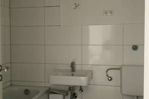 2-Zimmer-Wohnung in Gelsenkirchen Feldmark – Küppersbuschstraße 67, 45883 Feldmark, Gelsenkirchen – Vorschaubild 2