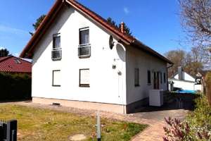 Familientraum - freies Einfamilienhaus mit Einliegerwohnung im schönen Mühlenbecker Land bei Berlin – Die vollständige Adresse der Immobilie erhältst du vom Anbieter., 16515 Mühlenbecker Land – Vorschaubild 1