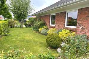 Toller Bungalow mit Einliegerwohnung in sehr guter Lage in Sörup / Ostsee ! Hier will man hin ! – Schleswig-Flensburg (Kreis) – Vorschaubild 1