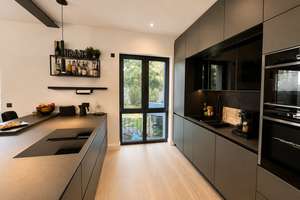 Exklusives Stadthaus in Toplage mit luxuriöser Ausstattung & zukunftsweisender Energietechnik – Die vollständige Adresse der Immobilie erhältst du vom Anbieter., 44141 Westfalendamm, Dortmund – Vorschaubild 3