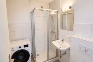 Vermietete 2-Zimmer-Wohnung | Balkon | Ruhige Lage | Aufzug – Phantasiestraße 5, 81827 Waldtrudering, München – Vorschaubild 8