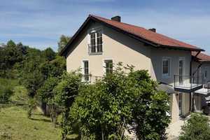 Attraktive Doppelhaushälfte mit Dachstudio in bevorzugter Lage – Rottal-Inn (Kreis) – Vorschaubild 2