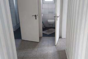 Erstbezug nach Renovierung mit Terrasse: ansprechende 3-Zimmer-Wohnung in Köln – Die vollständige Adresse der Immobilie erhältst du vom Anbieter., 51147 Lind, Köln – Vorschaubild 3